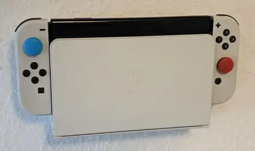 Switch-OLED Wandhalter