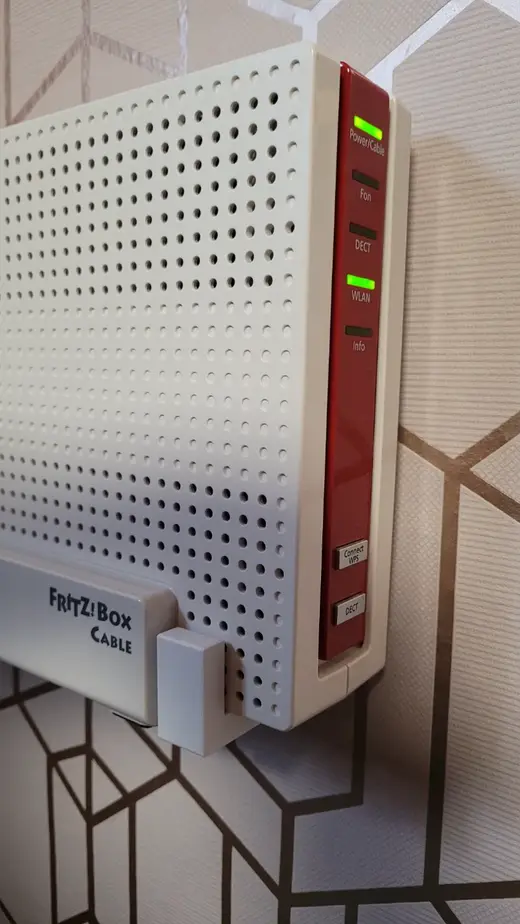 Wallmount for Fritzbox 6590 / 6690