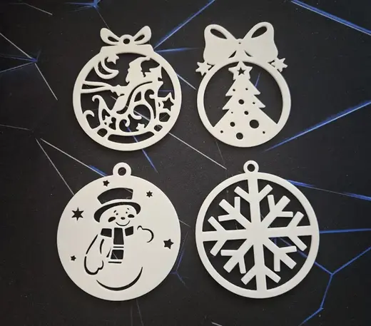 Christmas balls Ornamente