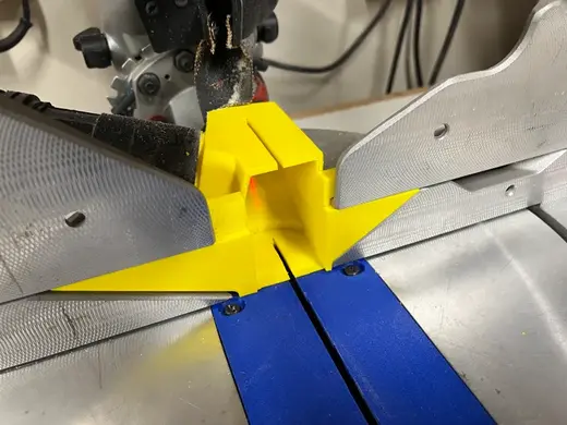 Dewalt DW718 Miter Saw Dust Port