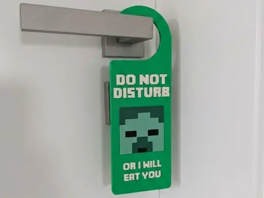Door hanger - Do not disturb - Minecraft Zombie