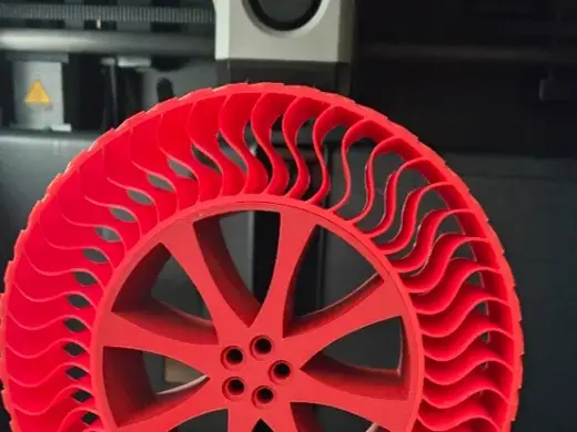 airless tire with tpu part