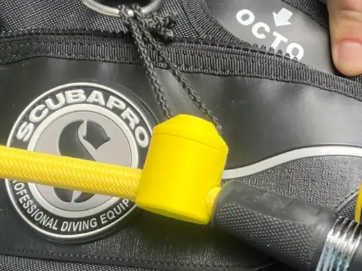 Magnetic octopus holder