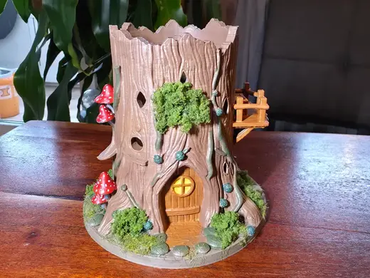 Fantasy Baumhaus Stiftehalter Pflanzentopf