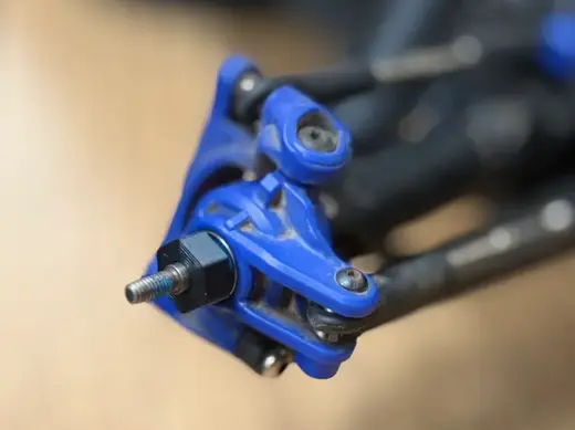 Traxxas 1654R, hex for Slash 4x4, rustler, etc