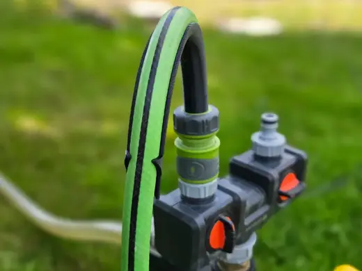 Hose Holder V2 – No Kinks, Even Easier to Use!