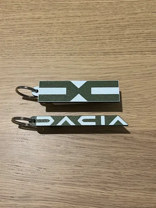 Dacia keychain (new logo and wordmark)
