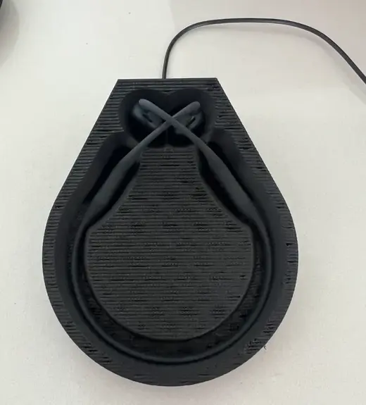 SHOKZ OpenRun Pro charging stand