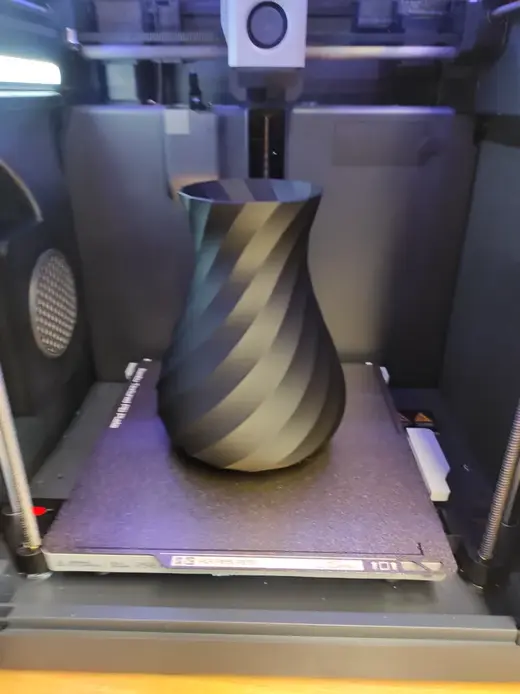 Elegant Vase Made by Make My Vase