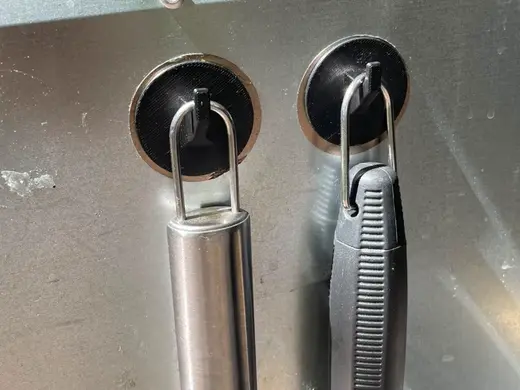 Kitchen tool holder