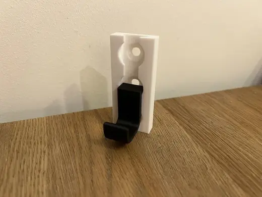 airline hook vertical for camper or offroader