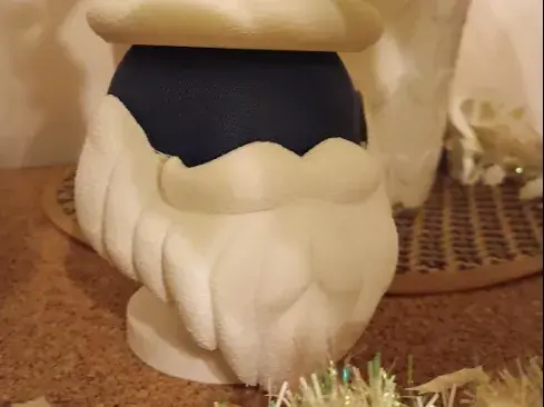 Echo Dot 4th and 5th Santa's beard