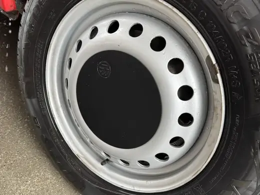 VW Volkswagen T4 wheel hub centre cap
