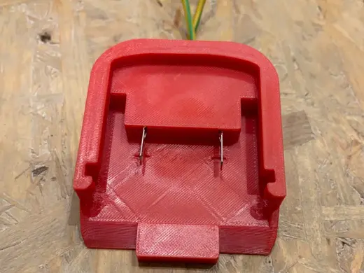 Hikoki, Hitachi battery adapter