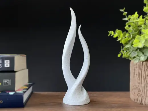 Gentle Twist – Abstract Sculpture