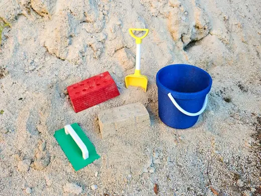 Beach masonry sand play set