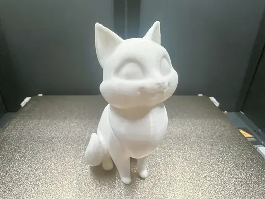 喵!你身上有吃的!对吧?