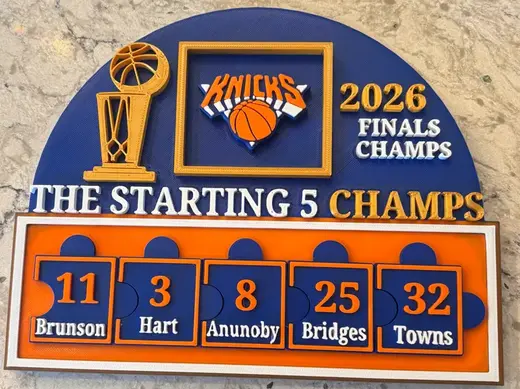 New York Knicks Starting 5 Champions Display