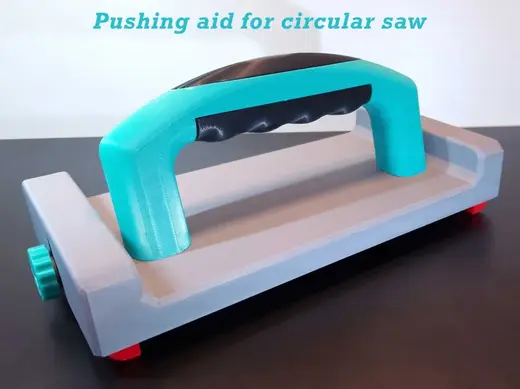 Pushing aid for circular saw