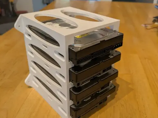 Hard Drive Enclosure - 4 x 3.5 inch