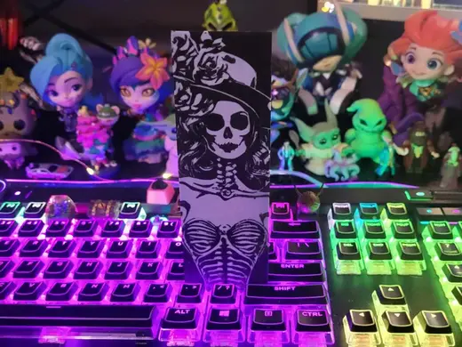 Bookmark - Pinup Skeleton 2 - Dark Romance