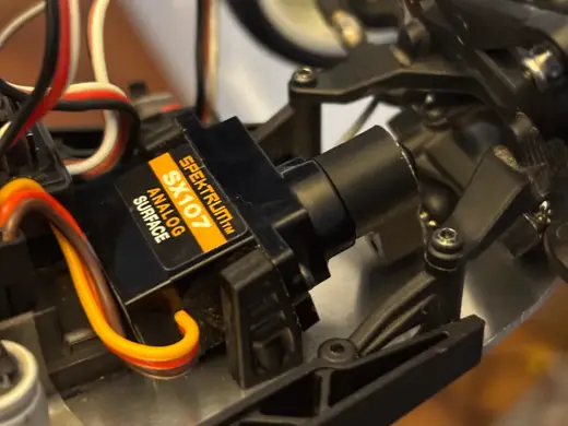 Losi Mini-B SX107 servo horn