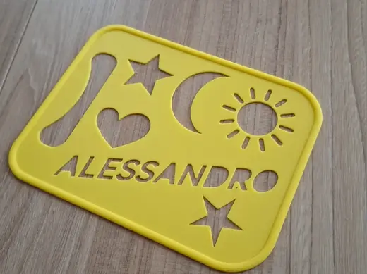 STENCIL PER DISEGNO CON NOME E FORMINE