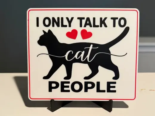 I ONLY TALK TO CAT PEOPLE