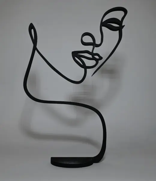 One Line Female Face Sculpture – Modern Decor