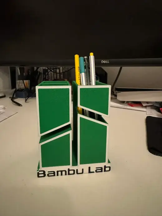 BBL Desk Organizer with movable tray (bin)