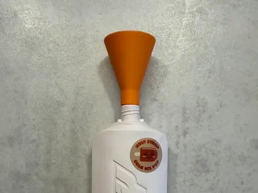 Holy Sirup Trichter