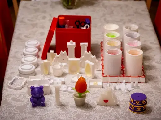 Valentine’s Day Candle-Making Set