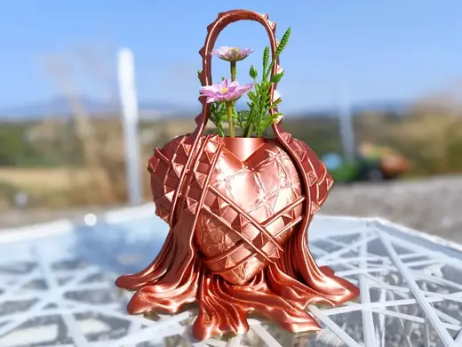 Melting Heart Handbag Planter – Spiked Edition