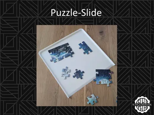 Puzzle-Slide: Tablet mit Rampe
