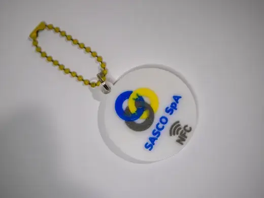 Llavero SASCO SpA con NFC