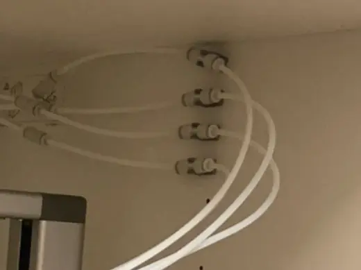 PTFE TUBE CONNECTOR CLIP