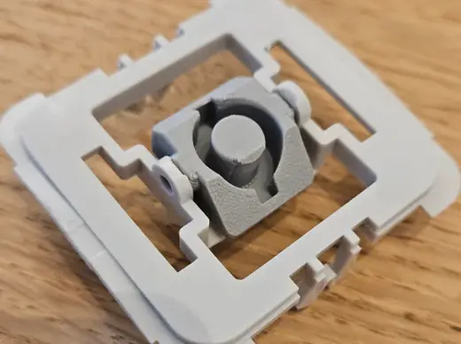 Homematic Gira insert with offset