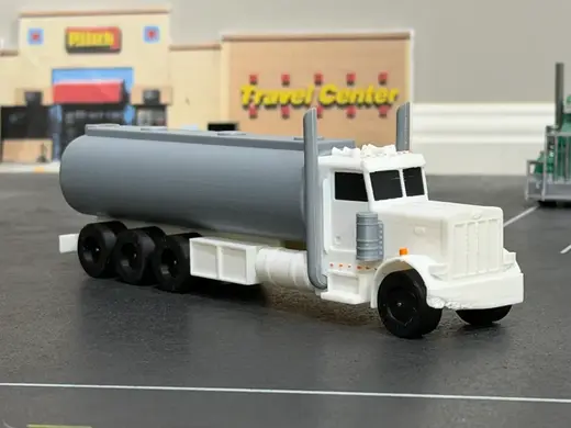 1/64 Pete Fuel Truck Long