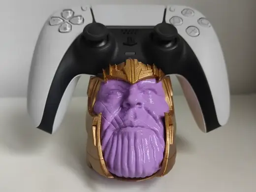 Thanos Universal Controller Holder