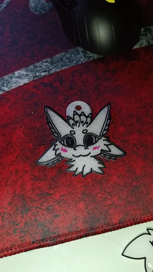You like kissing Avalis, don't you? - AvaliKisser Keychain