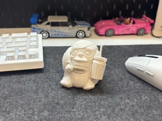 Ultimate Gamer Snail | Thirsty Desk Buddy