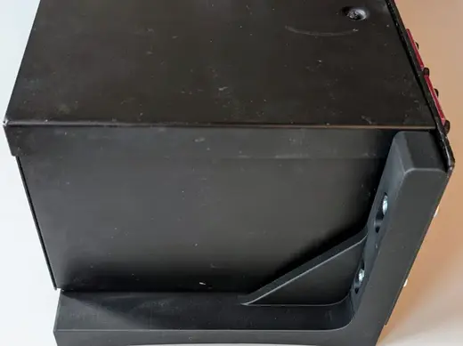 Tischhalterung für ein 3 HE 19'' Gerät