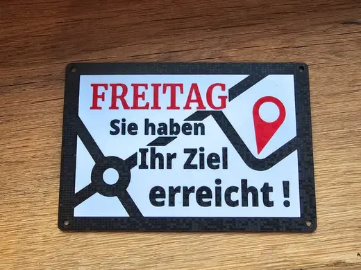 Lustiges Schild Ziel erreicht
