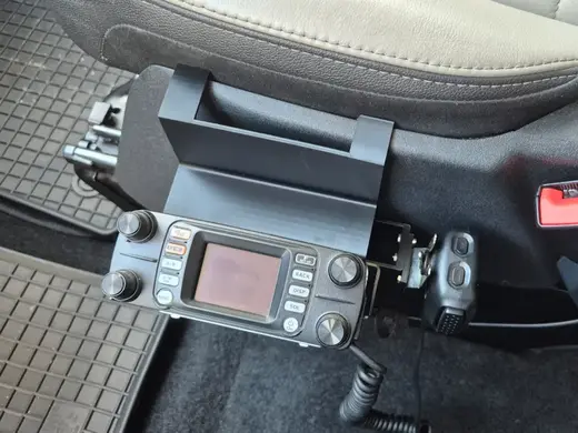 Ford Tourneo / Transit Custom Yaesu FTM-300 Holder