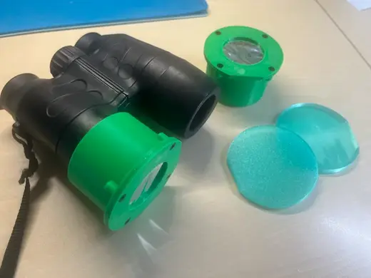 Soporte Filtro Solar para prismáticos DERON 8x32