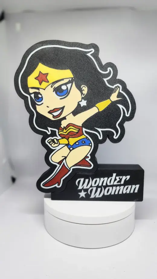 Wonder Woman LED Lamp