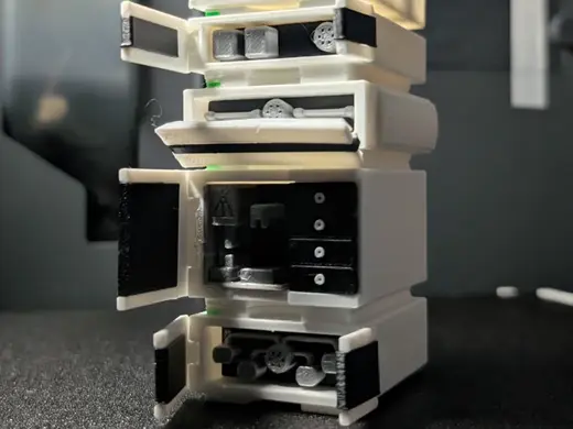 Replica (1:10 scale) HPLC Machine
