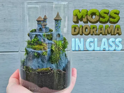 Fantasy Moss Diorama – Mini Glass Terrarium