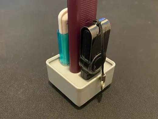 3-count USB-A holder Gridfinity unit (1x1x3)