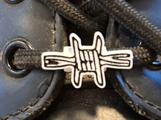 Shoelace charms - barbed wire